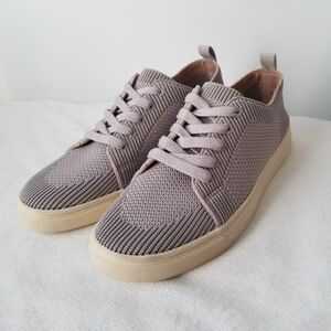 Lucky Brand women's Laddix sneakers size 7